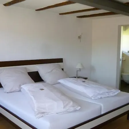 Wein-domizil Brennofen بيت ريفي 3*